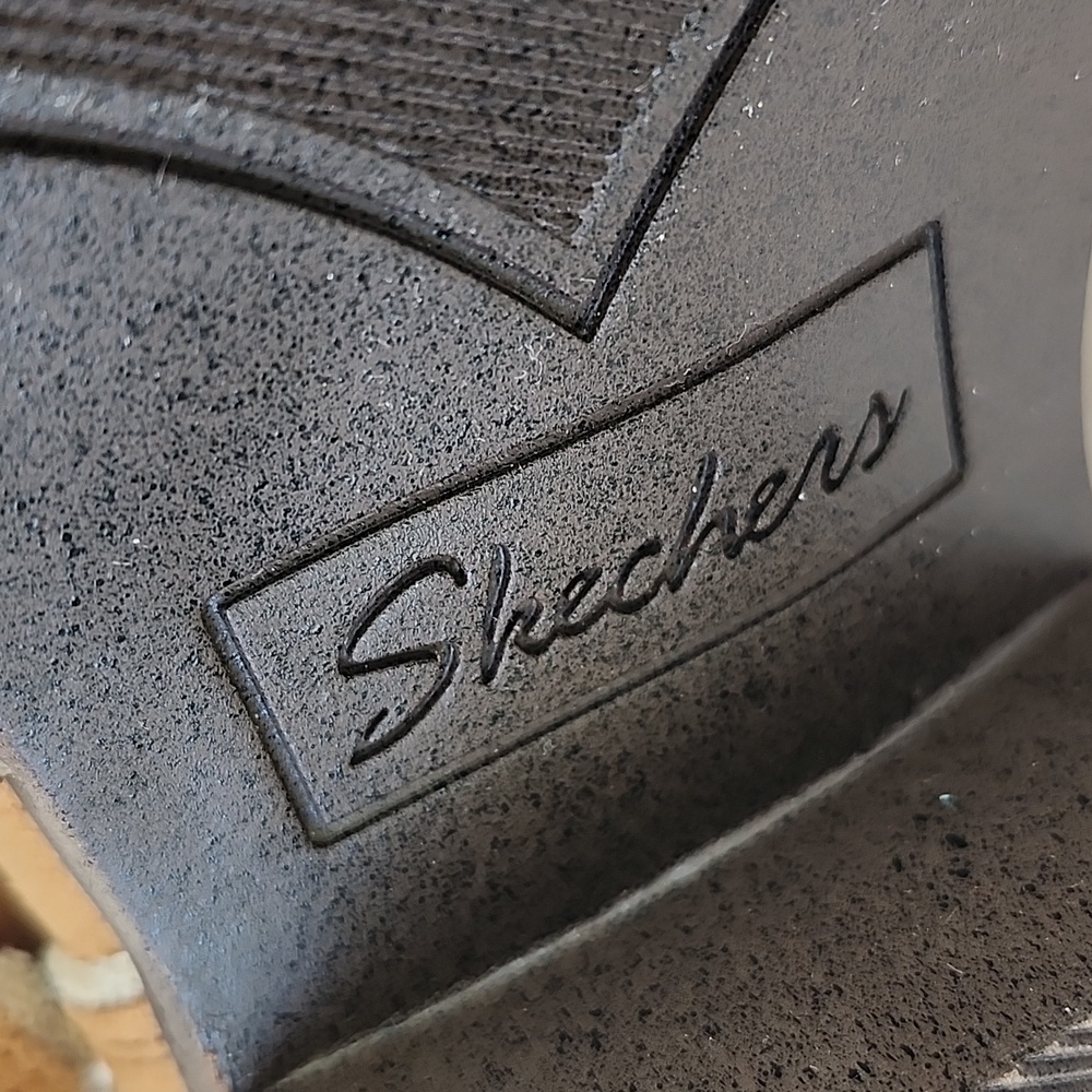 NWOT SKECHERS SUEDE TEXAS MIDWEST SHINE ANKLE BOOT - Picture 7 of 10